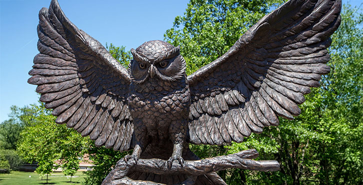 owl statue