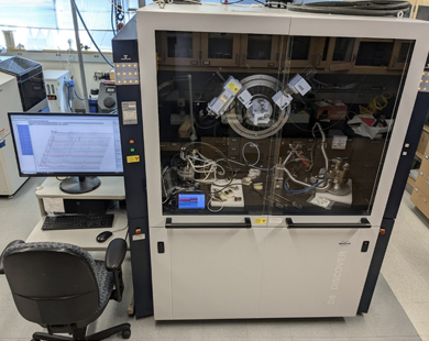 Bruker D8 Discover w/ DAVINCI X-ray Diffractometer